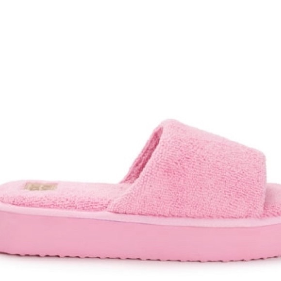 New Women’s MUK LUKS Pink Terry Platform Slides. Size 11. NWT - Picture 3 of 6